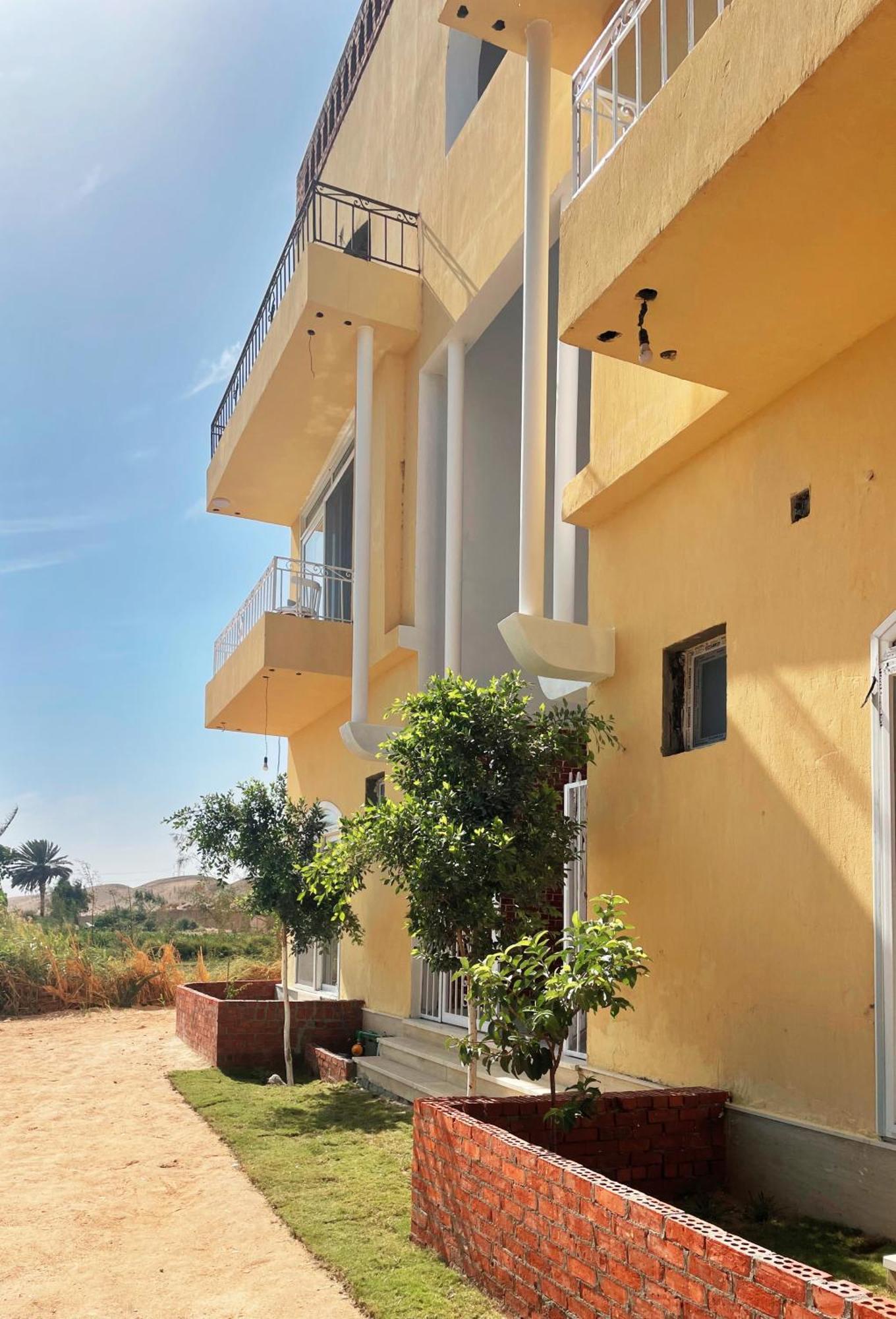 Karima House Hotel ลักซอร์ ภายนอก รูปภาพ